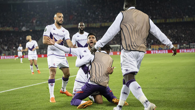 Fiorentina tumbó en la agonía del alargue a Basilea para entrar a la final de Conference League