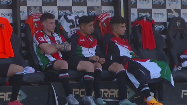 El enojo de Bruno Barticciotto al ser sustituido en el duelo entre Palestino y O’Higgins