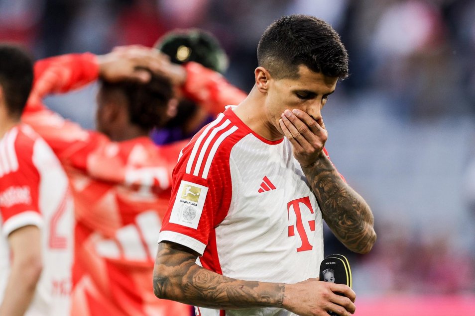 Bayern Munich tropezó con Leipzig y dejó el título en bandeja a Borussia Dortmund