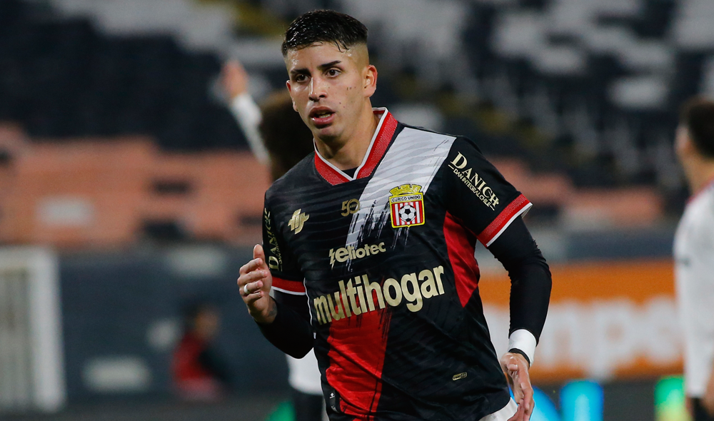 Jason Flores se erigió como el Jugador de la Fecha 15 en AlAireLibre.cl