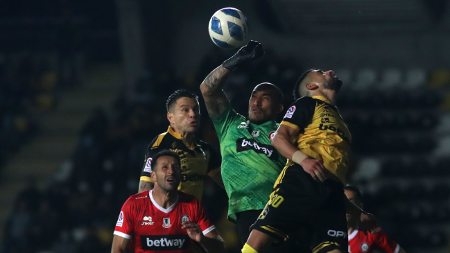 Exjugador de Unión La Calera fue detenido por violencia de género