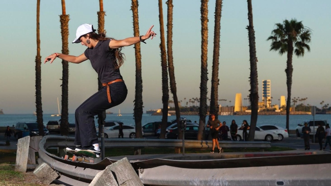 Skater chilena creó organización para promover temática de igualdad e inclusión