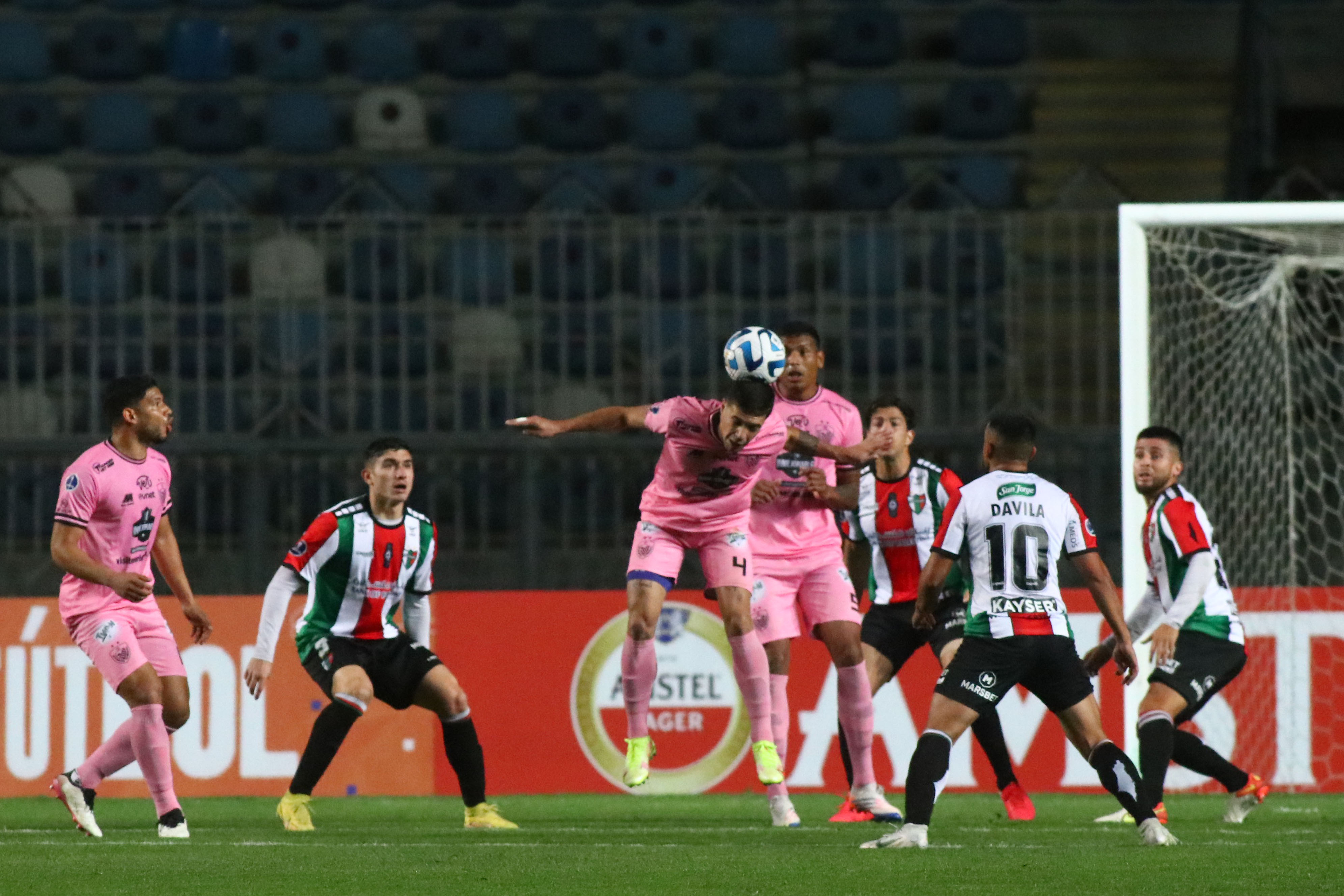Palestino visita a Estudiantes de Mérida en busca de tres puntos claves en la Sudamericana