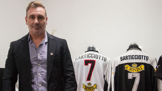 Barticciotto: Me gustaría trabajar y ser presidente de Colo Colo, pero no sé si es el momento