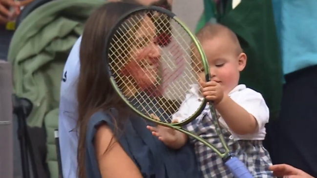 “Juanito” Jarry se quedó con la raqueta de su padre Nicolás tras su título en Ginebra