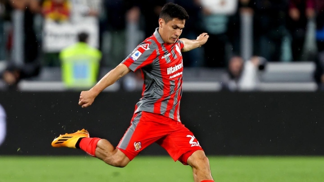 Pablo Galdames anotó su primer gol en Cremonese con un zapatazo inatajable a Lazio