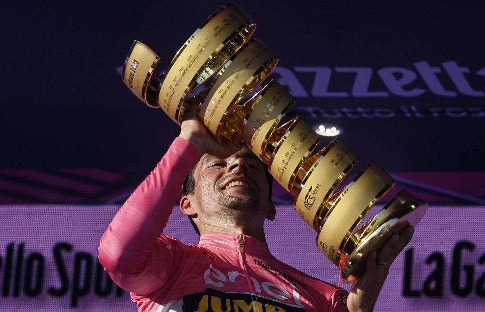 Primoz Roglic alzó en Roma el título de campeón del Giro de Italia
