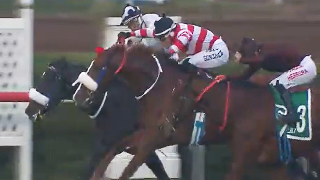 “Lukka” se quedó con el Clásico Grupo I del Club Hípico en una infartante arremetida final