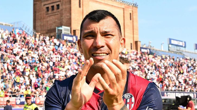 Gary Medel mostró su orgullo por vestir 100 veces la camiseta de Bologna