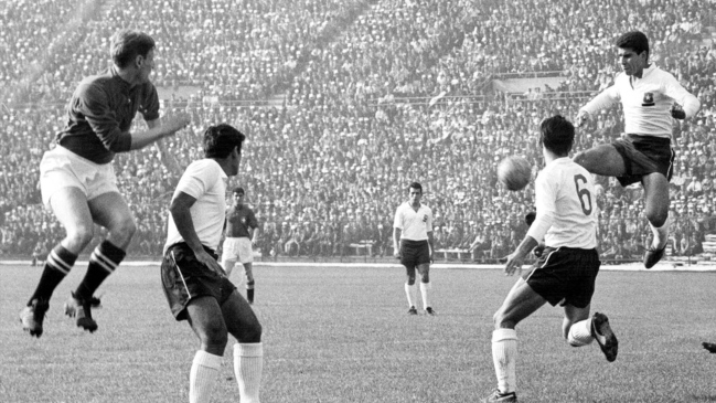 A 61 años del inicio del Mundial de Chile 1962 recordamos el triunfo de la Roja ante Suiza