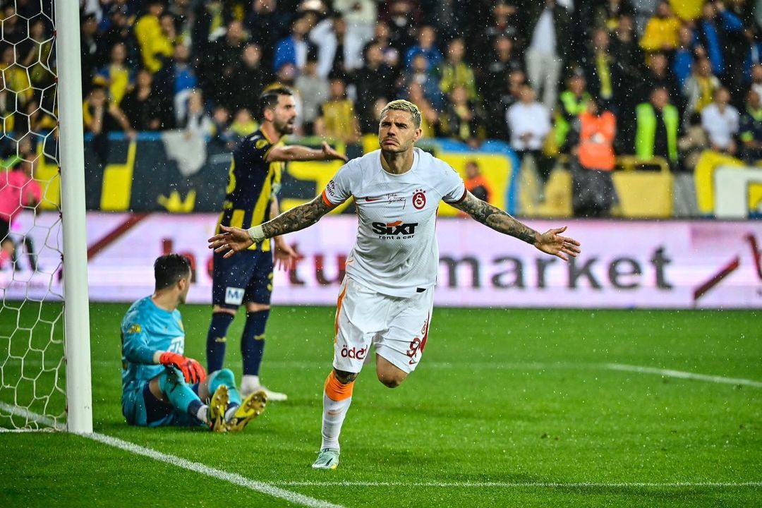 Mauro Icardi marcó un doblete y Galatasaray conquistó el título en Turquía