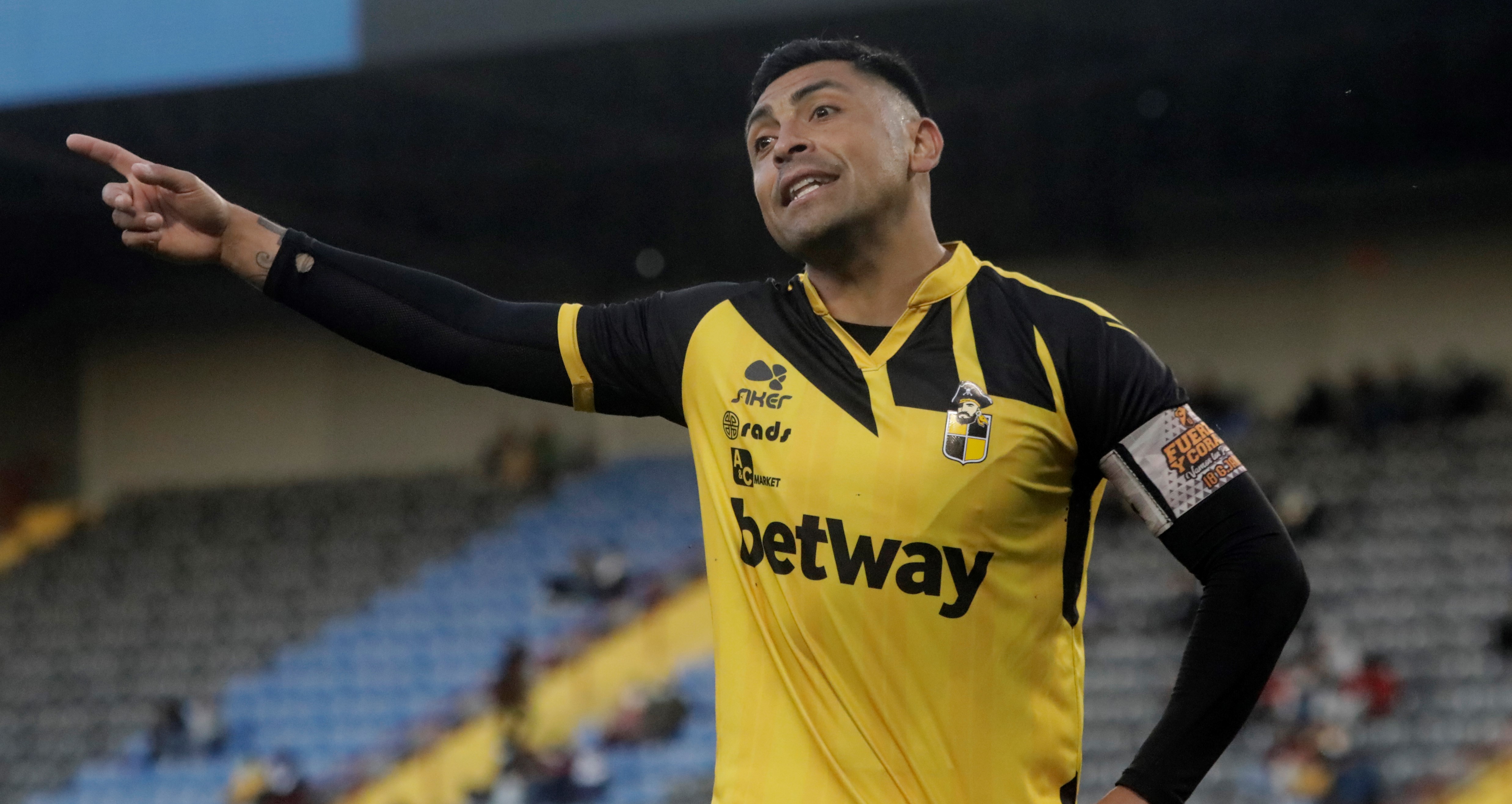 Gonzalo Jara quiere más minutos en Coquimbo: Se me abre el apetito de jugar