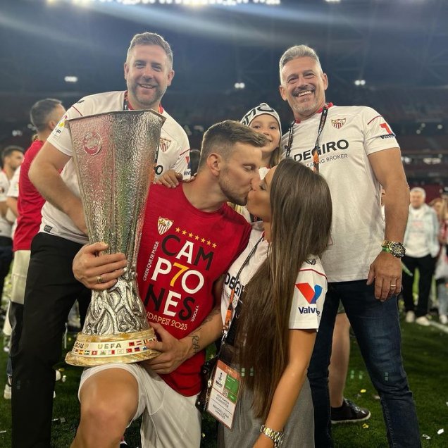 La cariñosa dedicatoria de Ivan Rakitic a su esposa por el título de Europa League