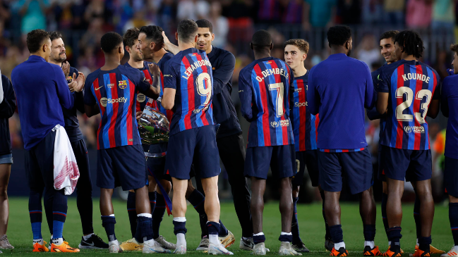 UEFA pidió más información a FC Barcelona para decidir sobre su inscripción en la Champions