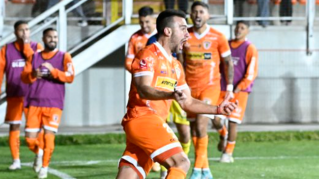 Cobreloa batió a Rangers en Calama y dejó tarea para los líderes del Ascenso