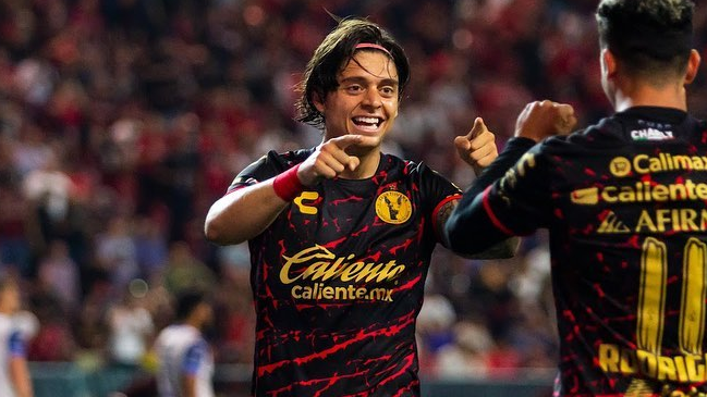 Joaquín Montecinos apareció en la órbita de Querétaro