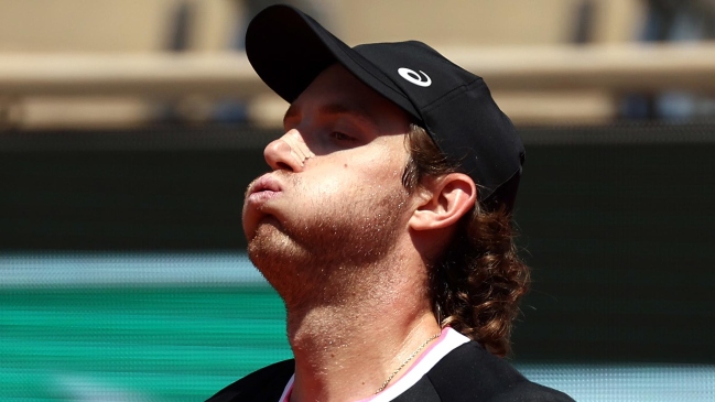 Nicolás Jarry cedió ante la solidez de Casper Ruud y quedó eliminado de Roland Garros