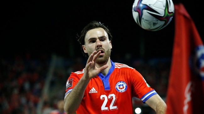 Ben Brereton llegó a Chile para unirse a la Roja: Espero que podamos sumar triunfos