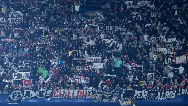 Conmebol abrió expediente disciplinario a Colo Colo por provocación de hinchas con billetes