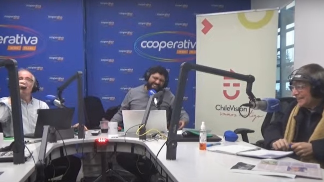 ¿Lo dijo o no? El VAR de Cooperativa analizó exabrupto del periodista Francisco Caneo