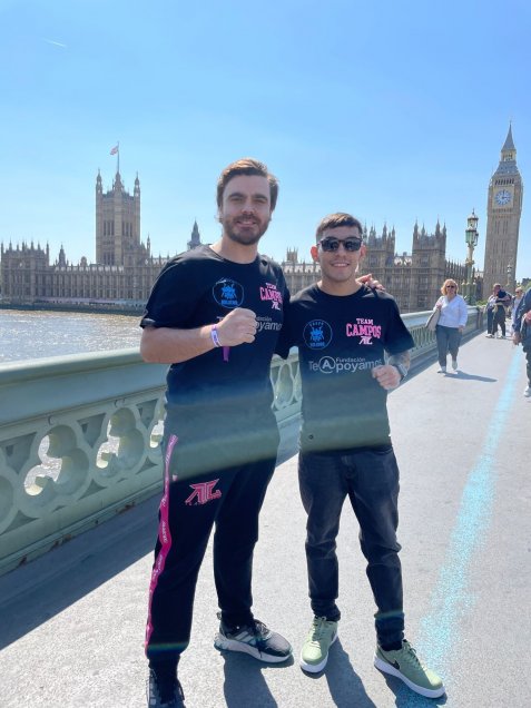 La ceremonia de pesaje de Andrés Campos en la previa de su combate por el cinturón mosca FIB