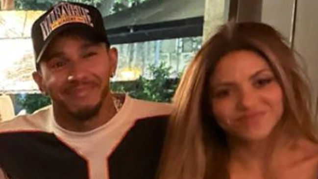 Medio estadounidense afirmó que Lewis Hamilton y Shakira están “en el principio de su relación”