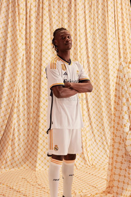 Con materiales reciclados: Real Madrid presentó su camiseta para la próxima temporada