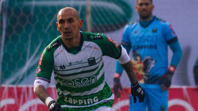 Deportes Puerto Montt tomó oxígeno en la Primera B con agónica remontada sobre Temuco