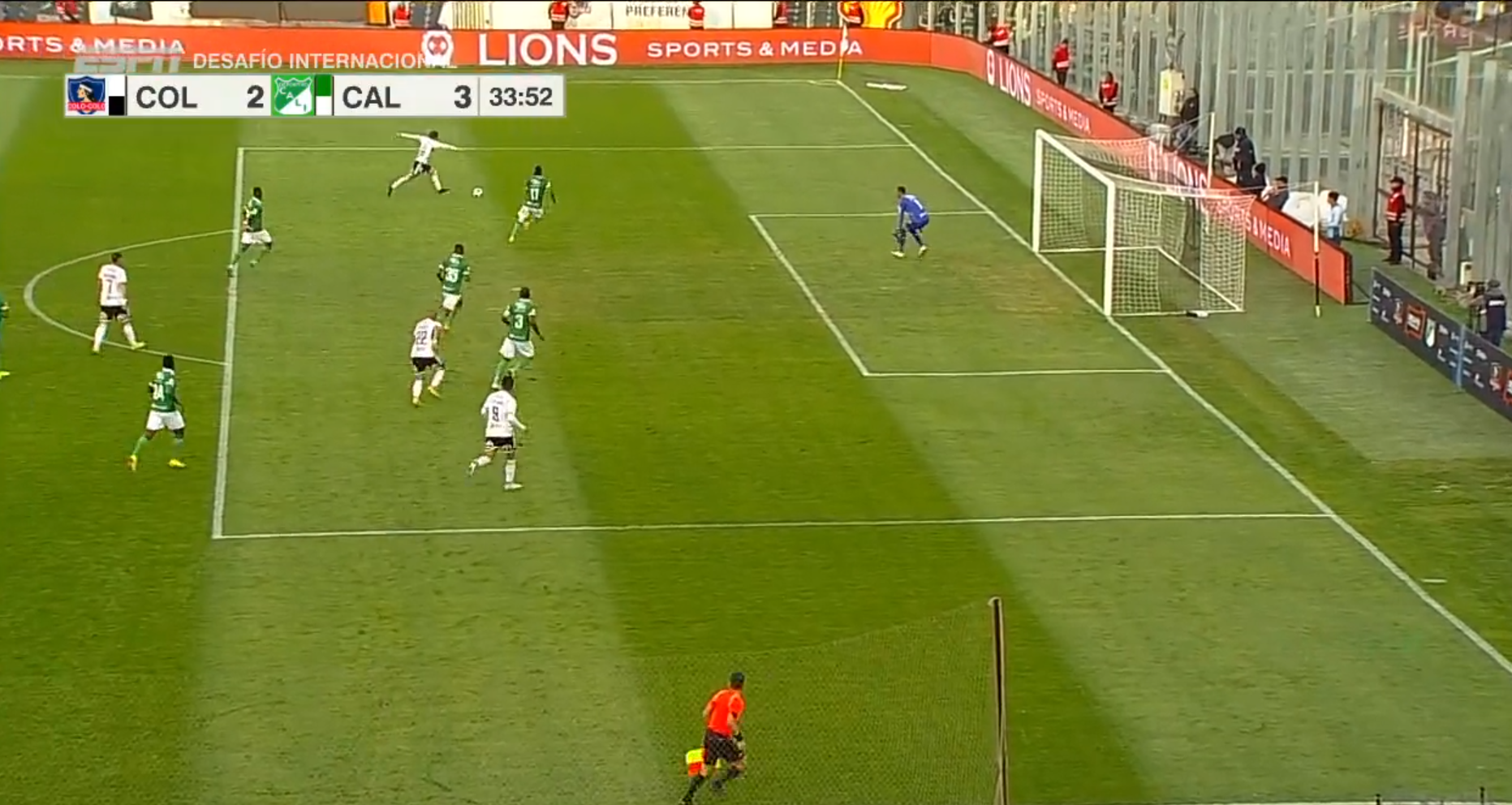 Agustín Bouzat descontó para Colo Colo ante Deportivo Cali en el Monumental