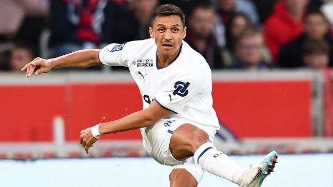 Prensa europea asegura que Alexis tomó la iniciativa y busca nuevo club