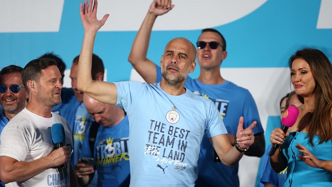 Guardiola: Si Gündogan se va a Barcelona será un fichaje extraordinario