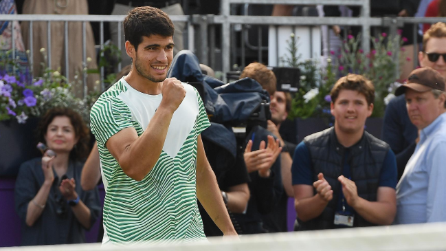 Carlos Alcaraz logró revitalizador triunfo en Queen’s