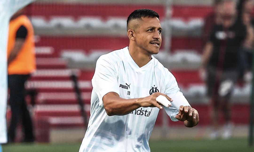L’Equipe aseguró que Marsella trata con cautela la renovación de un “distante” Alexis Sánchez