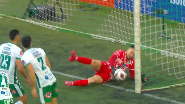 ¿Entró completo el balón o no? La polémica que se instaló en el desenlace del duelo entre Puerto Montt y Osorno