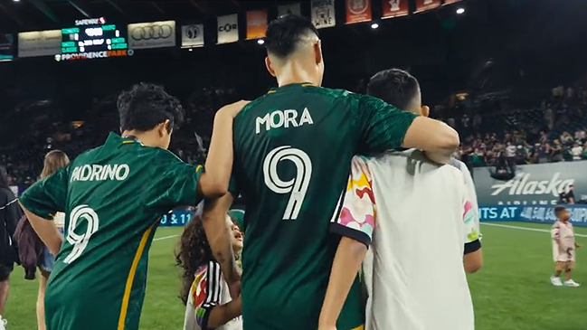 “Una noche especial”: Felipe Mora mostró su alegría tras el primer juego post lesión