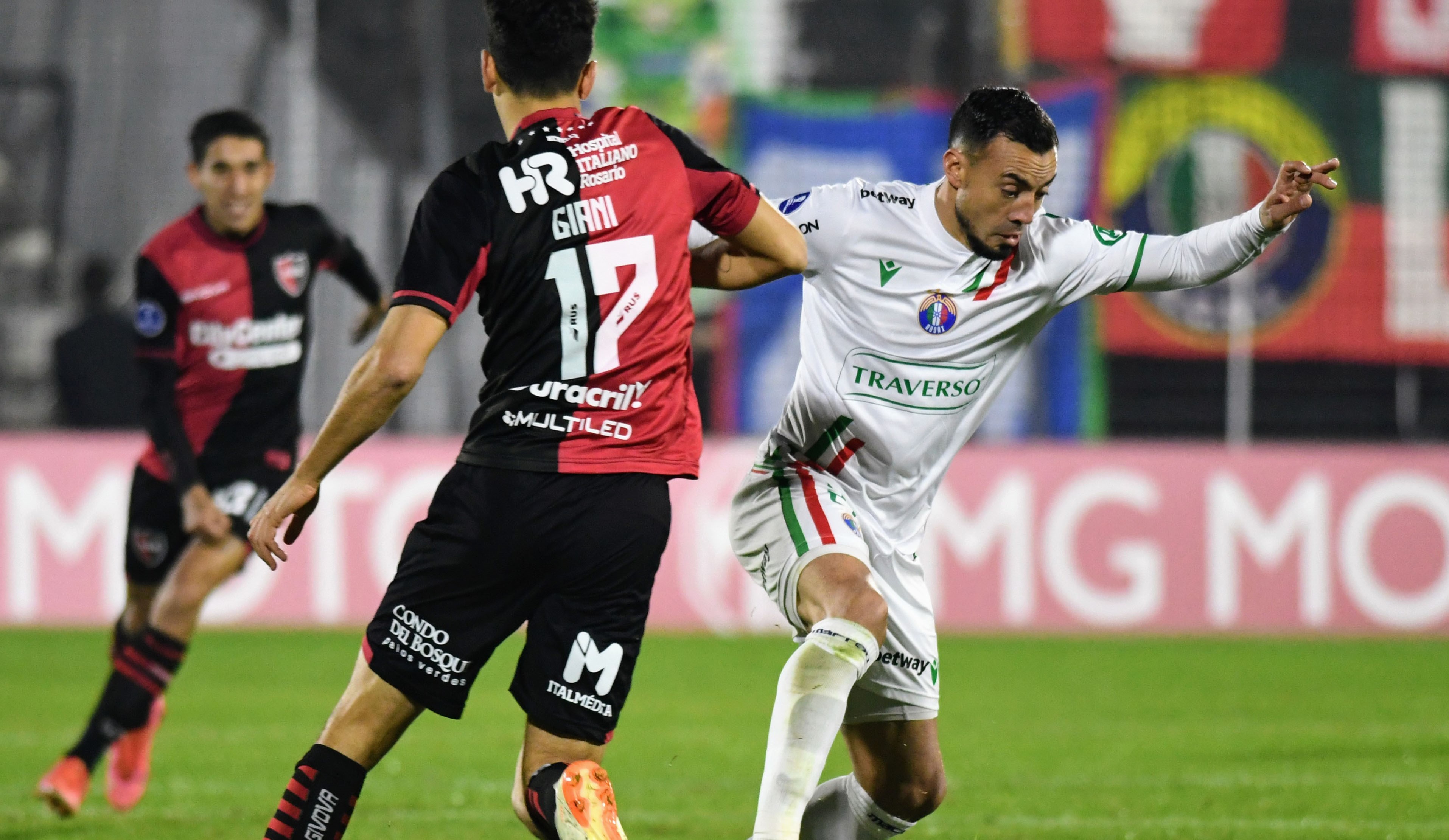 Audax Italiano sufrió amargo empate de último minuto ante Newell’s en la Copa Sudamericana
