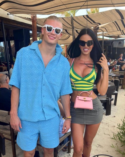Modelo croata Ivana Knoll la rompió con fotografía junto a Erling Haaland en Ibiza