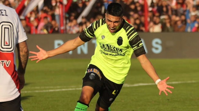 Barracas Central logró histórico triunfo ante River Plate en la liga argentina