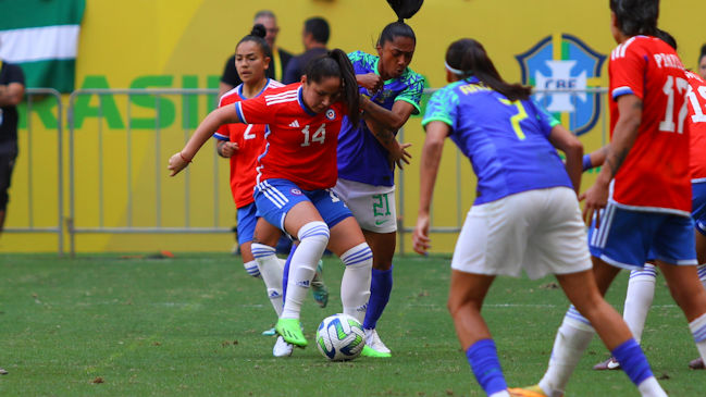 Monserrat Hernández apuntó a su “debut soñado” con la Roja femenina pese a la derrota con Brasil