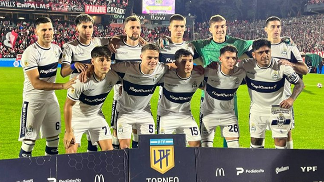 Gimnasia y Esgrima fue afectado por gas pimienta en el camarín durante su visita a Newell’s