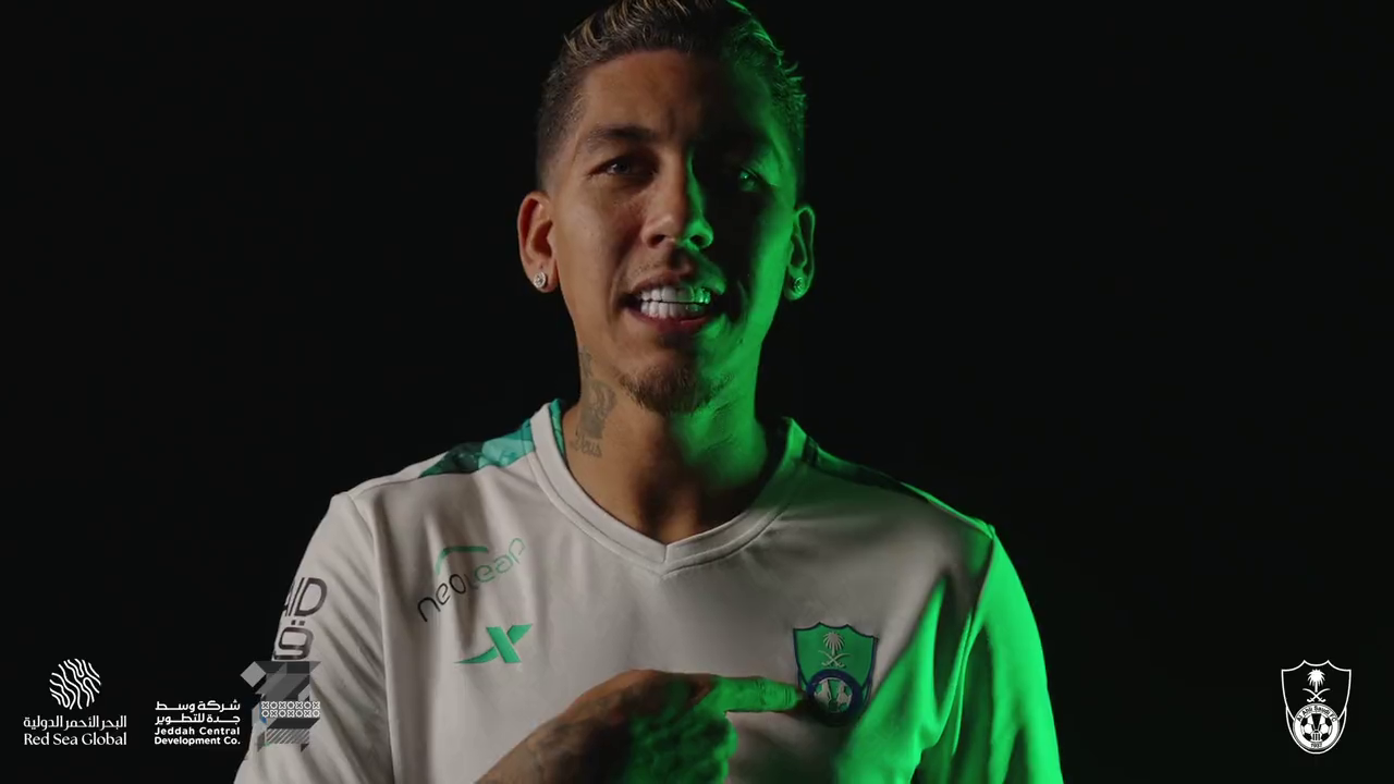 Al Ahli anunció el fichaje del delantero brasileño Roberto Firmino