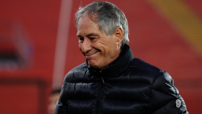 Holan pidió refuerzos: Hay características y roles que el equipo no tiene