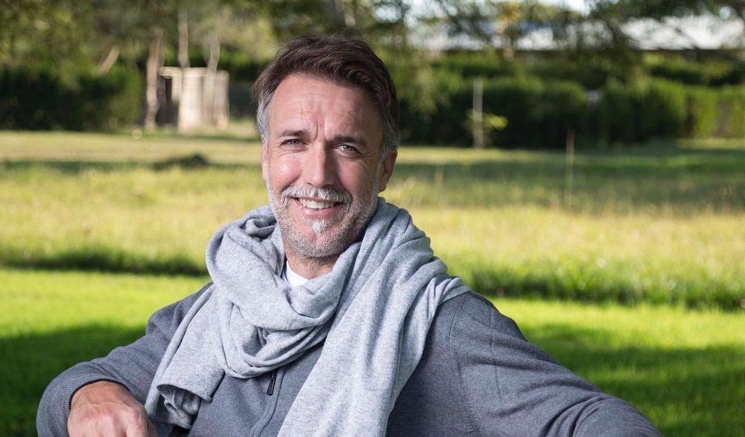 Batistuta se quebró tras denuncia por explotación: Hay alguien o algo que se está ensañando conmigo
