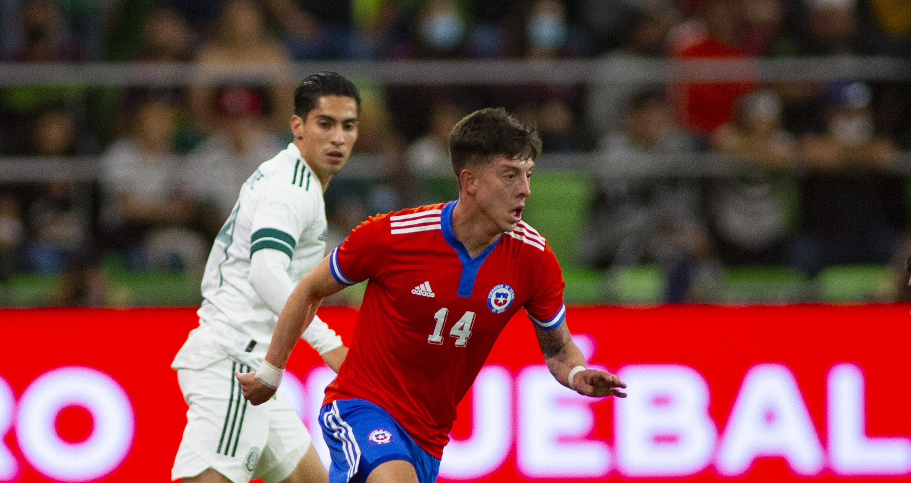 Colo Colo llegó a un acuerdo con Pablo Parra para que sea su segundo refuerzo