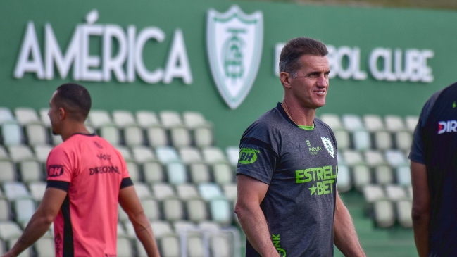 DT de América-MG: Vamos a presentar un equipo alternativo contra Colo Colo