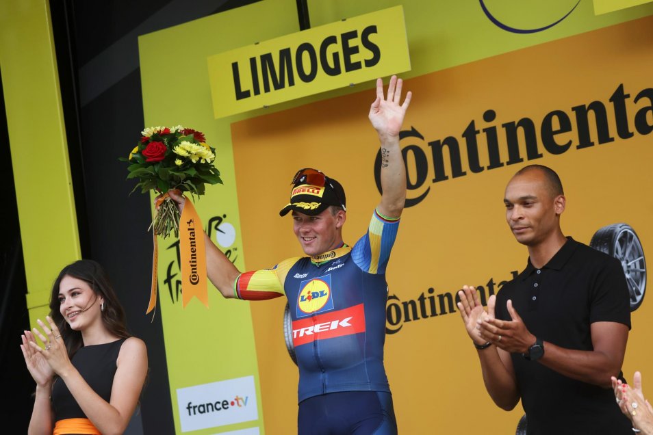 Mads Pedersen ganó la octava etapa del Tour de Francia y Jonas Vingegaard sigue como líder