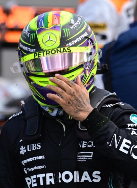 Verstappen tuvo otra tarde inspirada en la Fórmula 1 y se impuso en Gran Bretaña