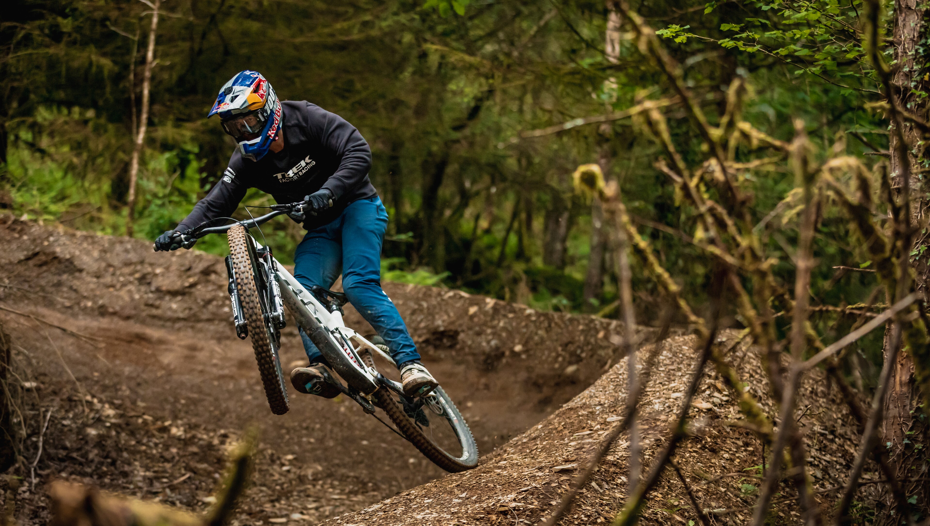 Pedro Burns se coronó campeón en la segunda fecha del Open Shimano en Ecuador