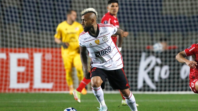 Véliz cuestionó con todo a Vidal: Sampaoli no es boludo, se sacó un peso de encima