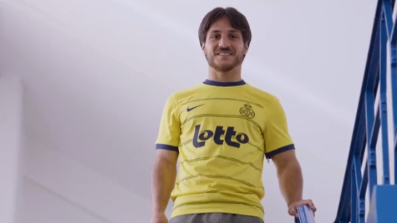 Club belga presentó como “mi pobre angelito” a Kevin Mac Allister